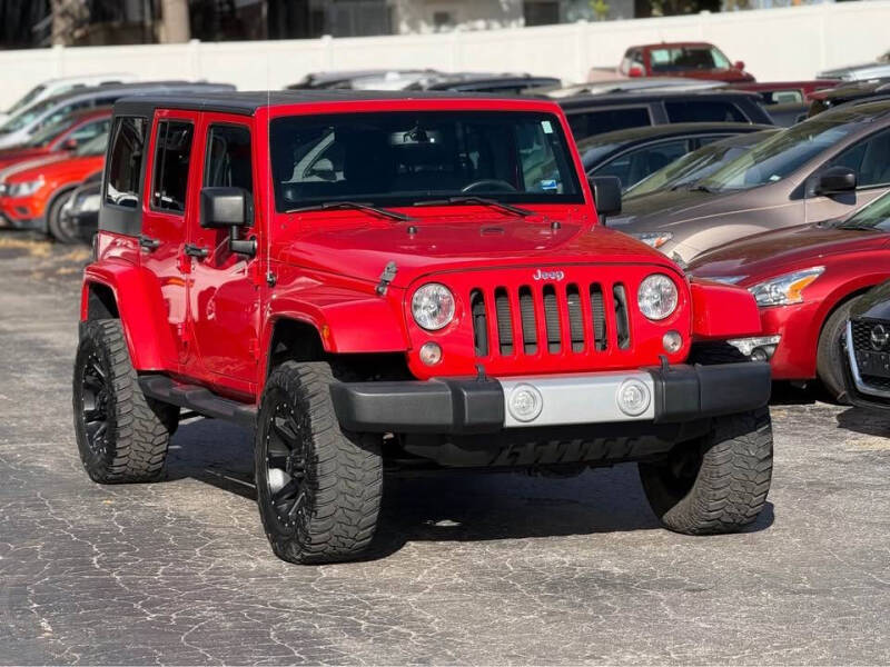 2014 Jeep Wrangler Unlimited Sahara's photo