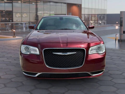 2017 Chrysler 300 Limited
