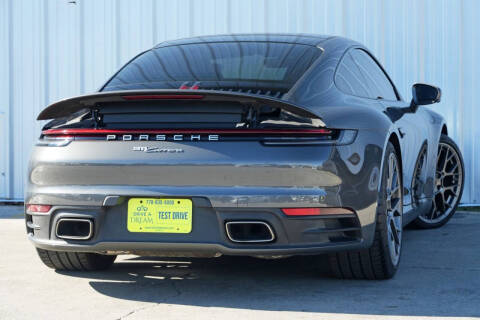 2021 Porsche 911 Carrera