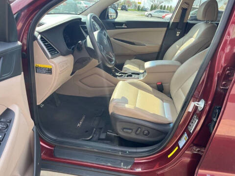 2017 Hyundai Tucson SE Plus