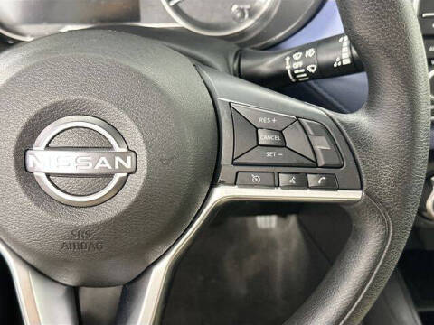 2023 Nissan Versa SV