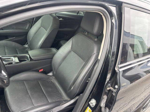 2018 Buick Regal TourX Essence
