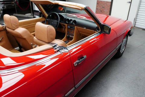 1986 Mercedes-Benz 560-Class 560 SL