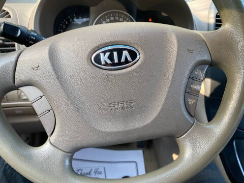 2006 Kia Sedona EX