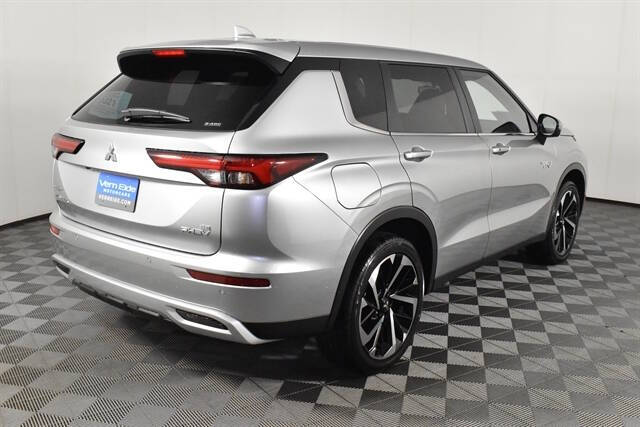 2025 Mitsubishi Outlander PHEV SE