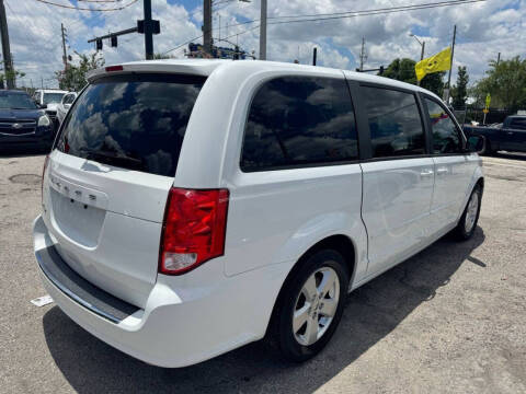 2016 Dodge Grand Caravan SE