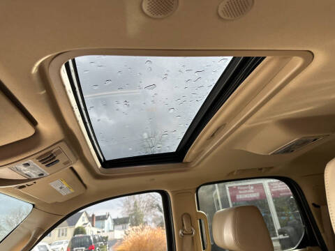 2012 Cadillac Escalade Luxury