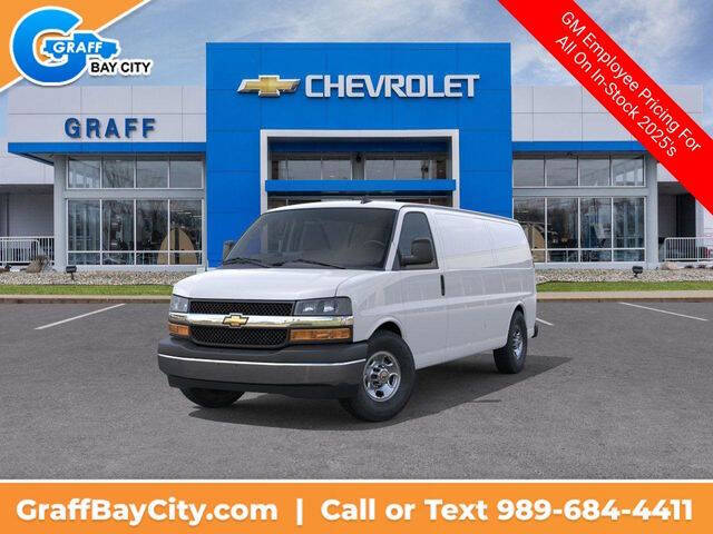 2025 Chevrolet Express 3500