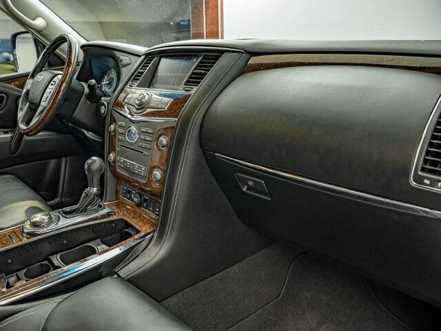 2017 Infiniti QX80