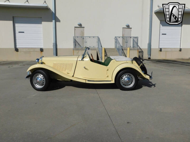 1954 MG TD