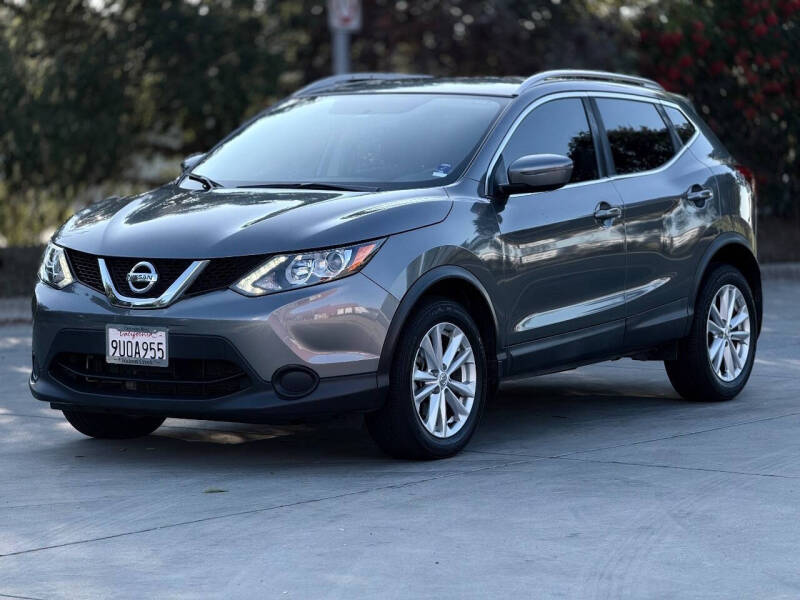 2017 Nissan Rogue Sport SV