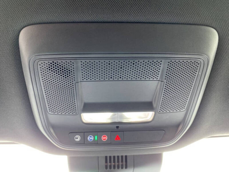 2025 Chevrolet Silverado EV LT