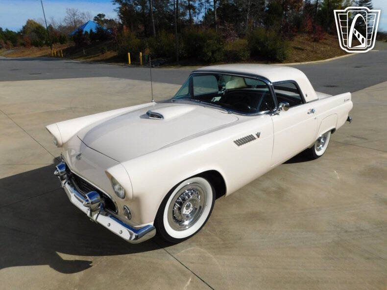 1955 Ford Thunderbird
