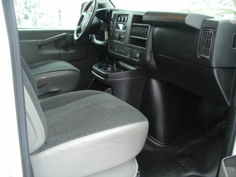 2023 GMC Savana 2500