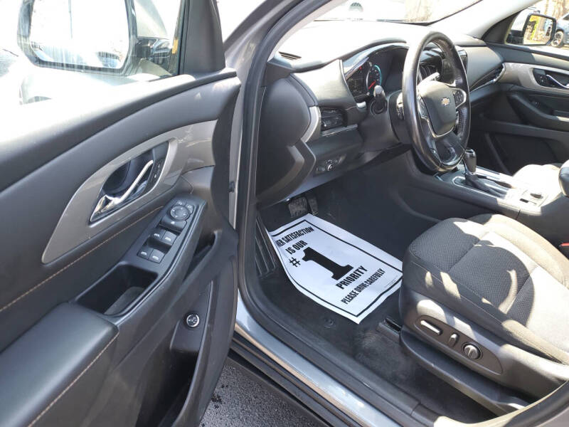 2019 Chevrolet Traverse LT Cloth
