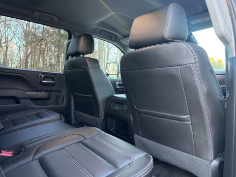 2018 GMC Sierra 2500HD Denali