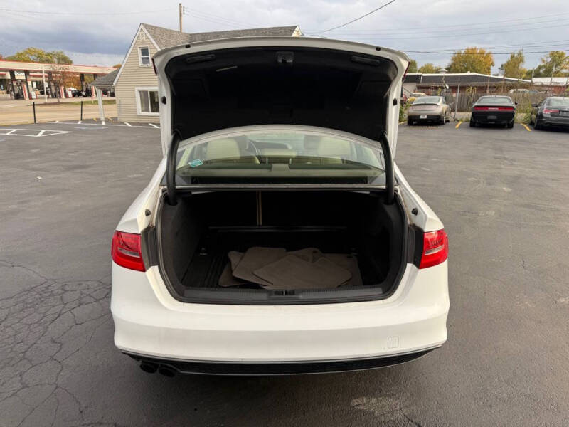 2015 Audi A4 2.0T quattro Premium