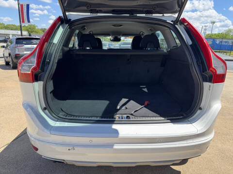 2016 Volvo XC60 T5 Drive-E