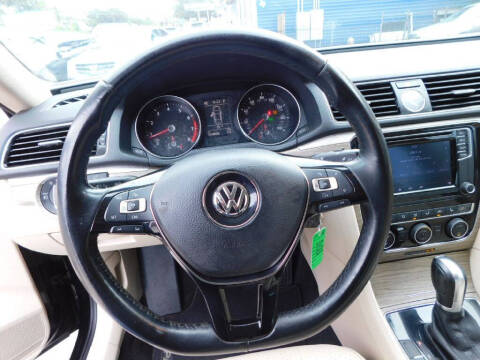2016 Volkswagen Passat