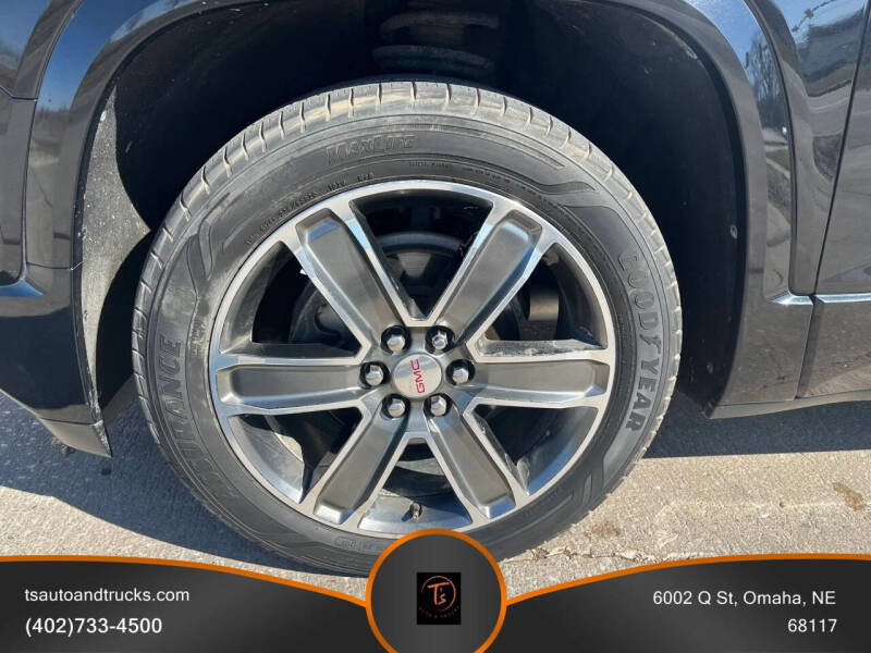2018 GMC Acadia Denali