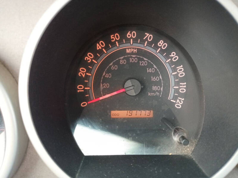 2010 Toyota Tundra Grade