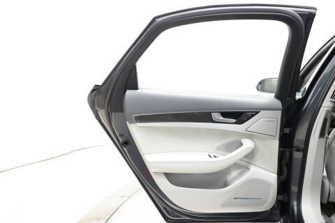 2013 Audi S8 4.0T quattro