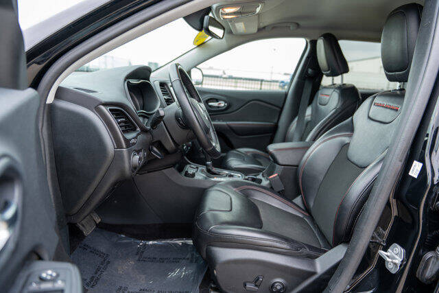 2019 Jeep Cherokee Trailhawk