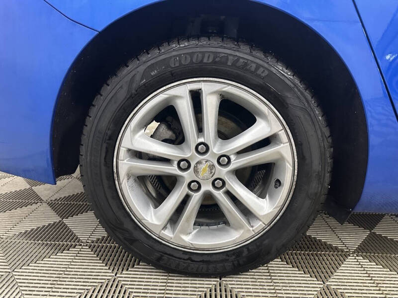 2016 Chevrolet Cruze LT Auto