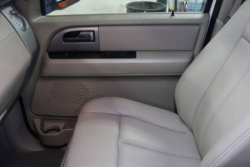 2013 Ford Expedition Limited