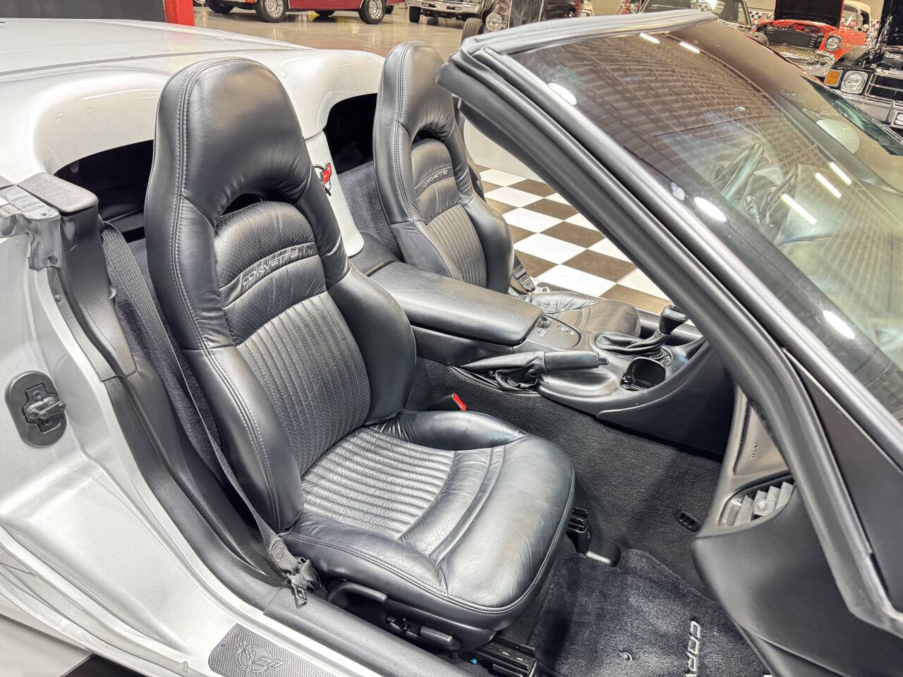 2002 Chevrolet Corvette 30