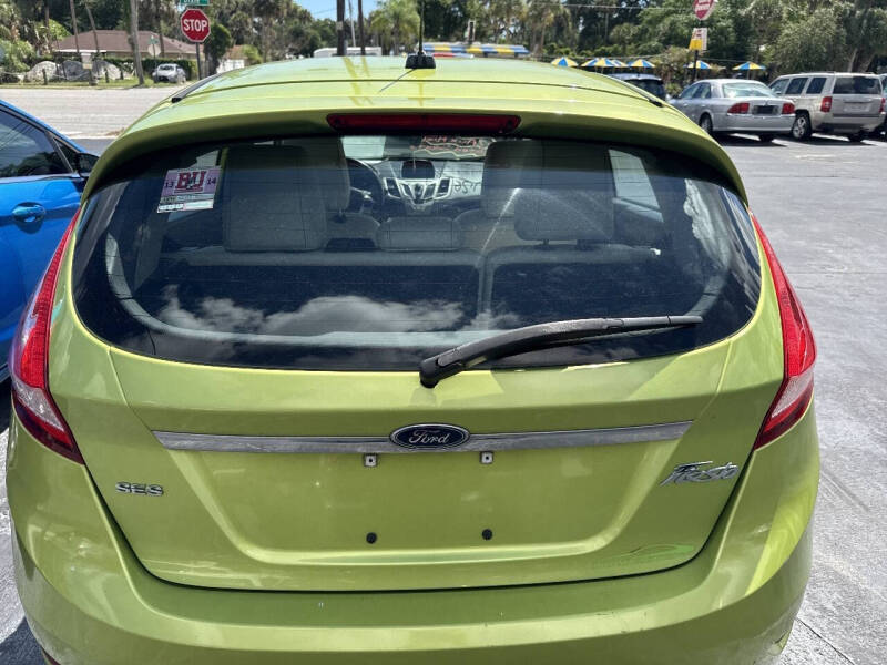 2011 Ford Fiesta SES