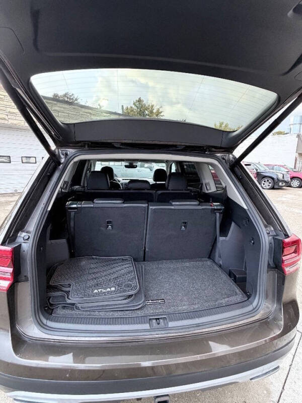 2019 Volkswagen Atlas V6 SE