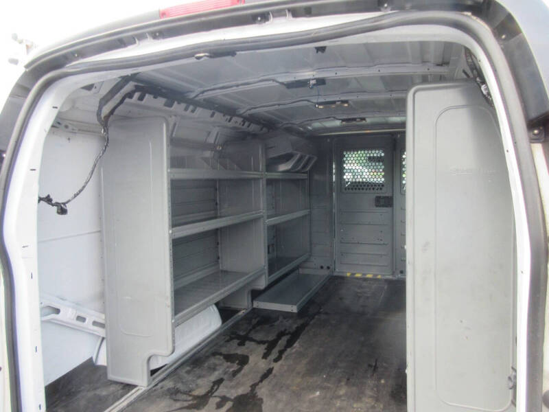 2019 Chevrolet Express 2500