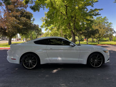 2015 Ford Mustang EcoBoost