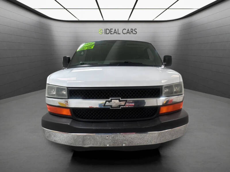 2004 Chevrolet Express 3500