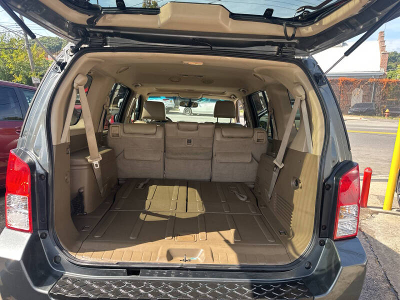 2007 Nissan Pathfinder SE