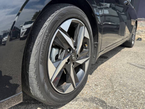 2022 Hyundai Elantra