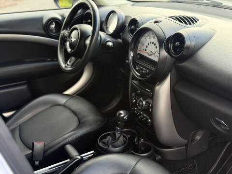 2014 MINI Countryman Cooper
