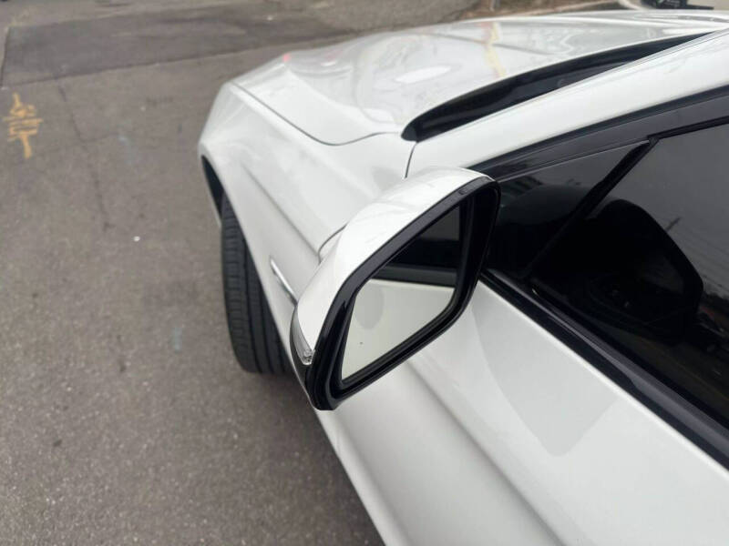 2016 BMW 5 Series 528i xDrive