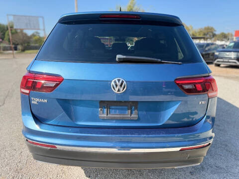 2018 Volkswagen Tiguan 2.0T SEL