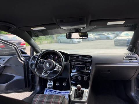 2019 Volkswagen Golf GTI