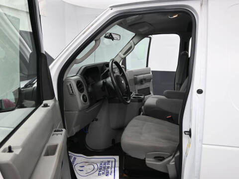 2014 Ford E-Series E-150