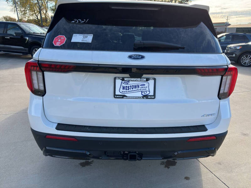 2026 Ford Explorer ST-Line