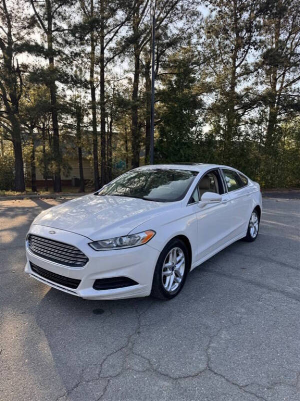 2014 Ford Fusion SE