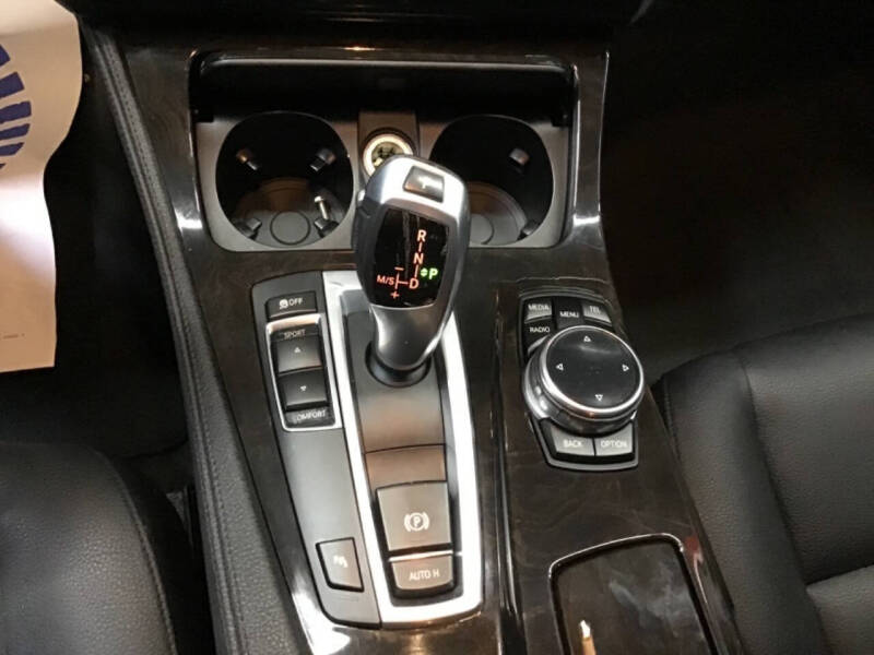 2014 BMW 5 Series 528i