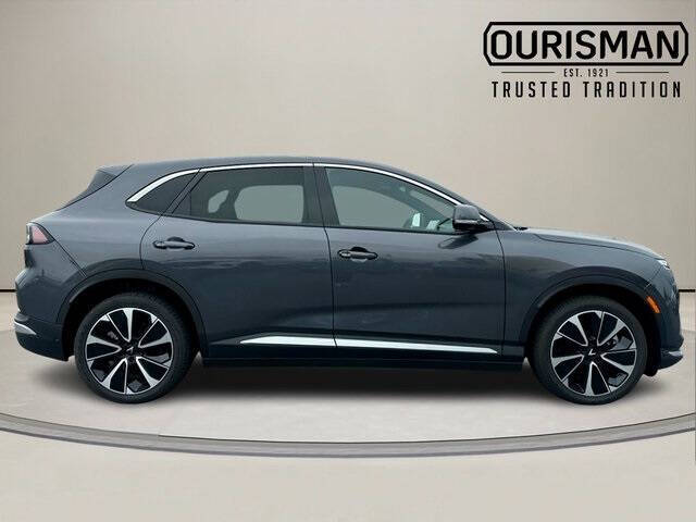 2025 VinFast VF8 Plus