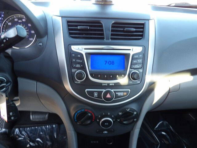 2012 Hyundai Accent GS