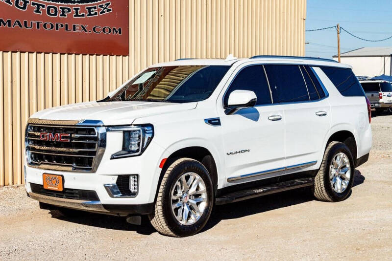 2023 GMC Yukon SLT
