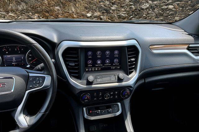 2021 GMC Acadia SLE