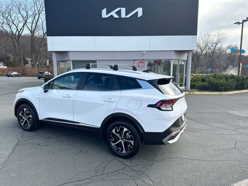 2024 Kia Sportage EX